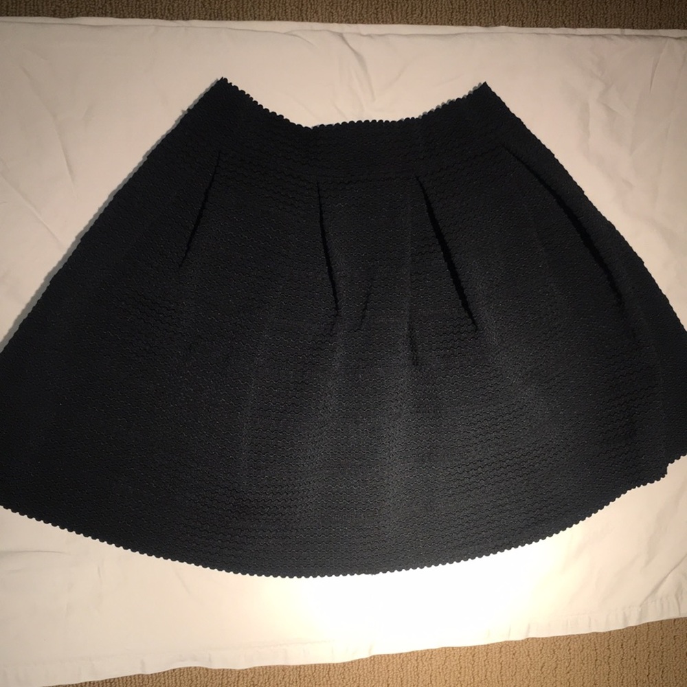 NTW Express Medium Black Skirt